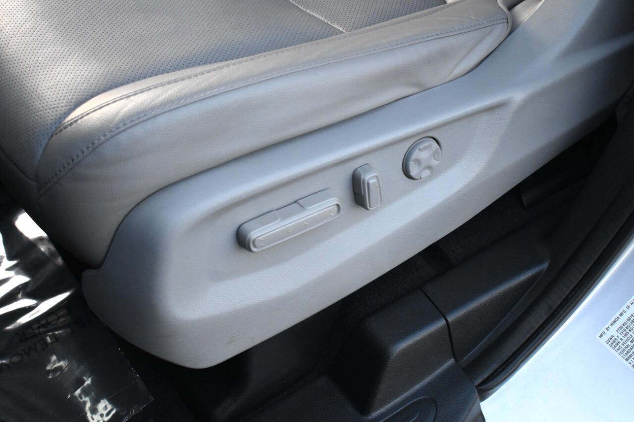 Used 2018 Honda Odyssey Elite image 64