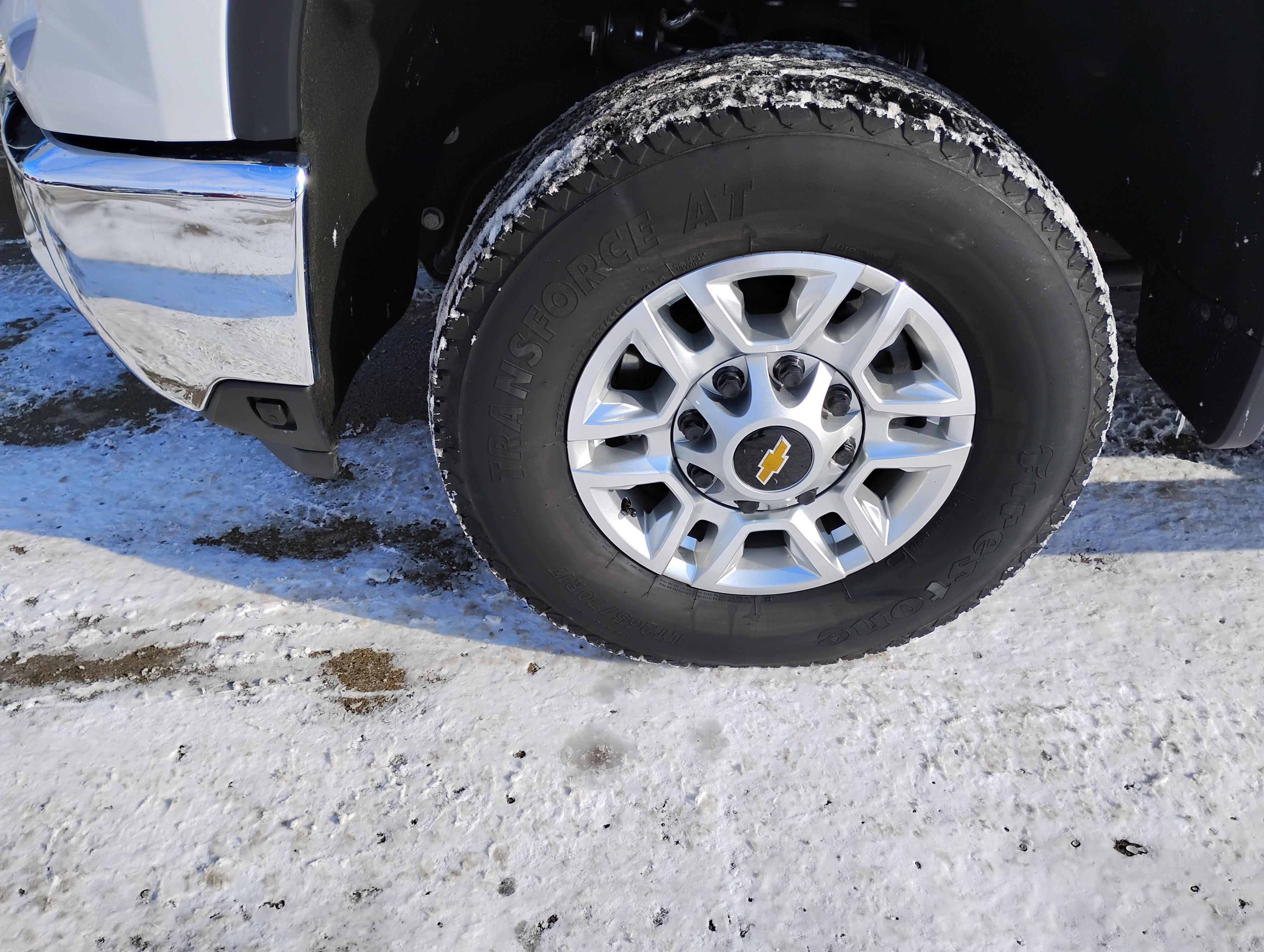 Used 2025 Chevrolet Silverado 2500 LT w/ Convenience Package image 22