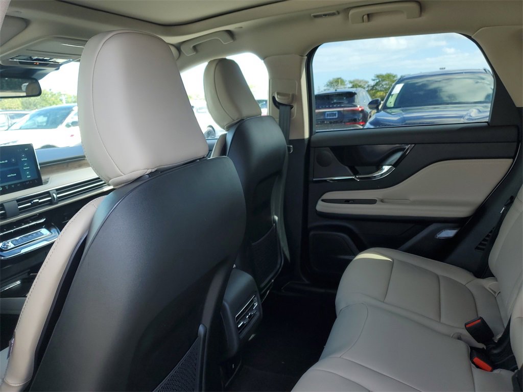 New 2026 Lincoln Corsair Grand Touring image 10