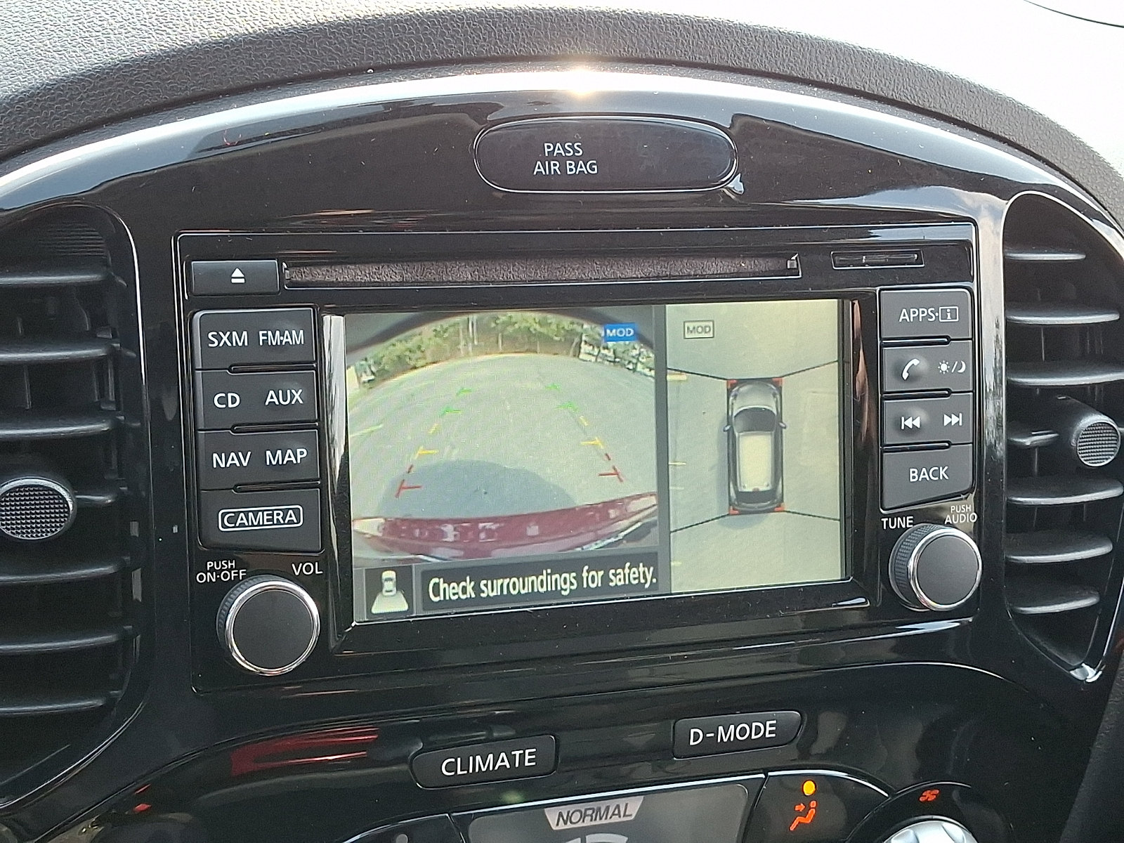 Used 2016 Nissan Juke SL AWD/4WD image 19