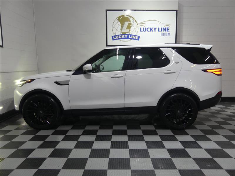 Used 2017 Land Rover Discovery HSE image 7