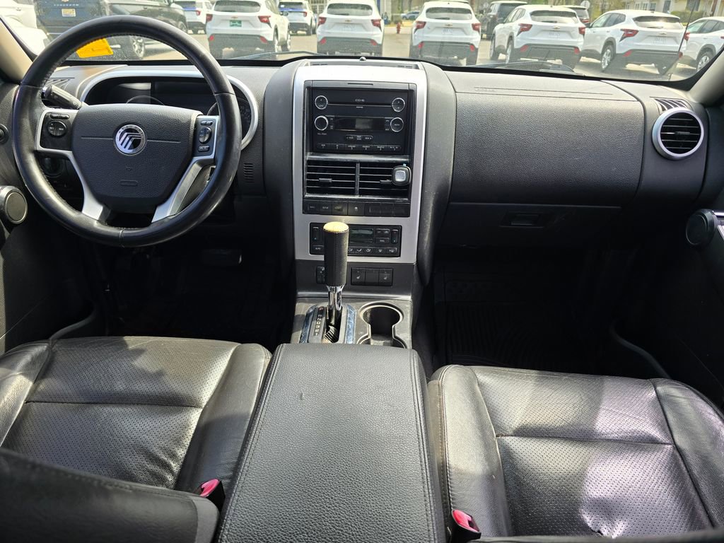 Used 2009 Mercury Mountaineer Premier image 3