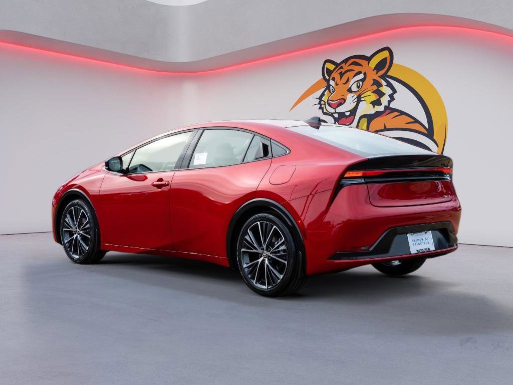 New 2026 Toyota Prius XLE image 7