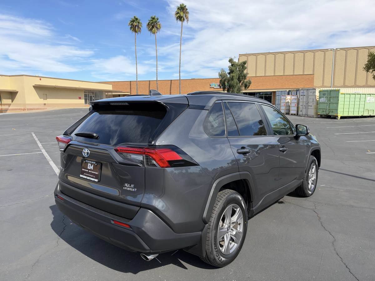 Used 2023 Toyota RAV4 XLE w/ Convenience Package AWD/4WD image 7