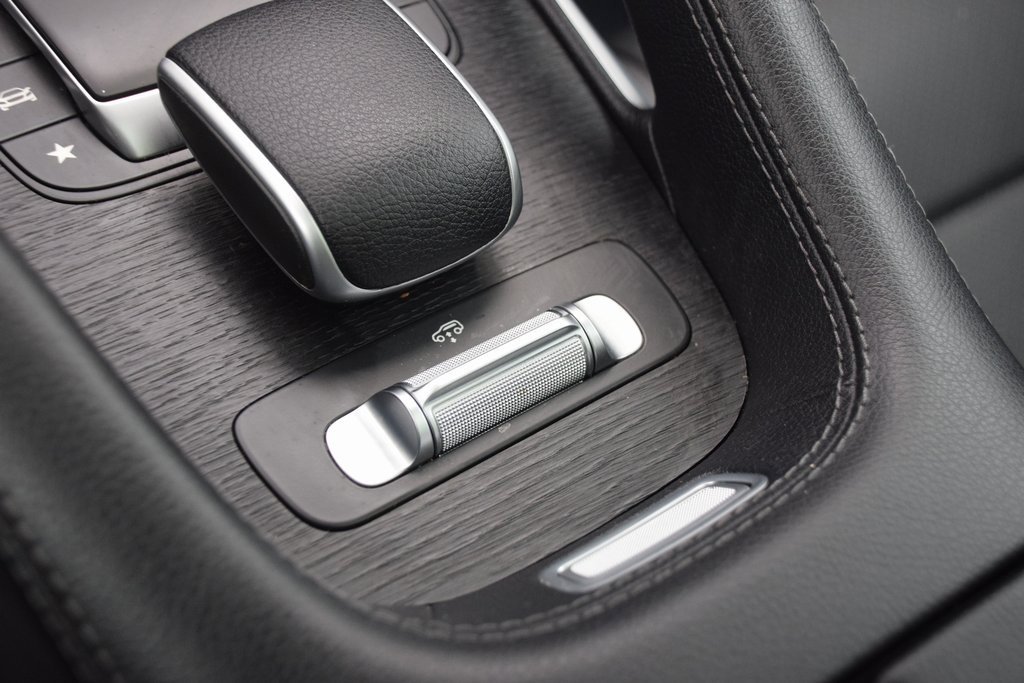 Certified 2022 Mercedes-Benz GLS 450 4MATIC image 31