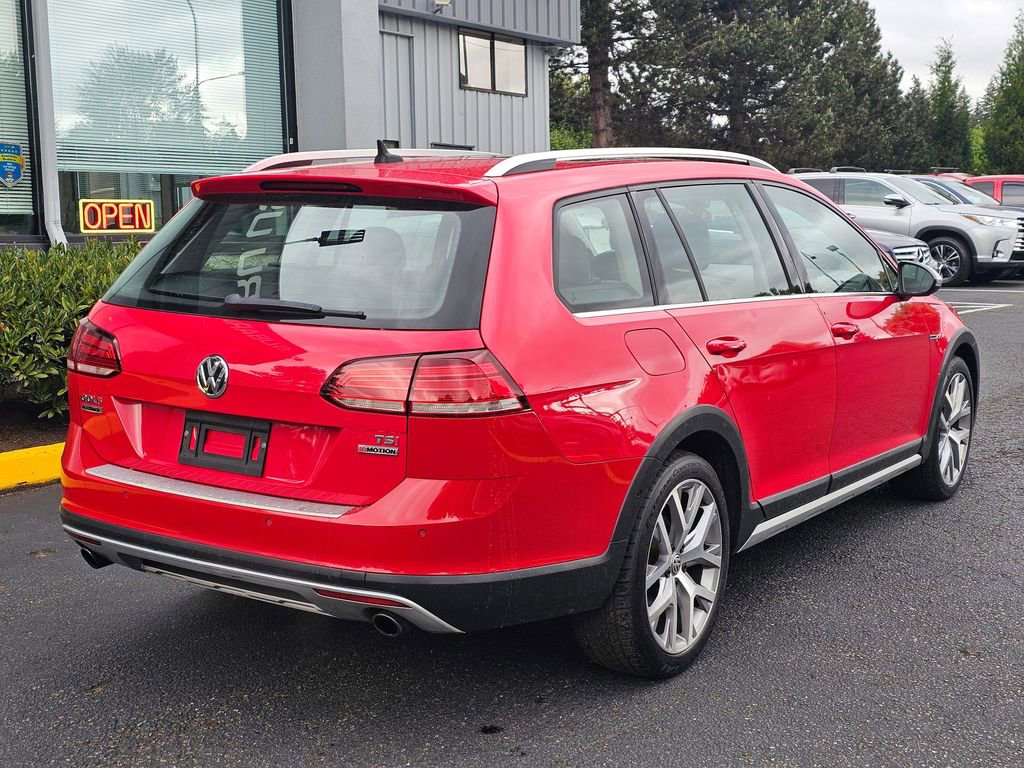 Used 2018 Volkswagen Golf Alltrack SEL AWD/4WD image 7
