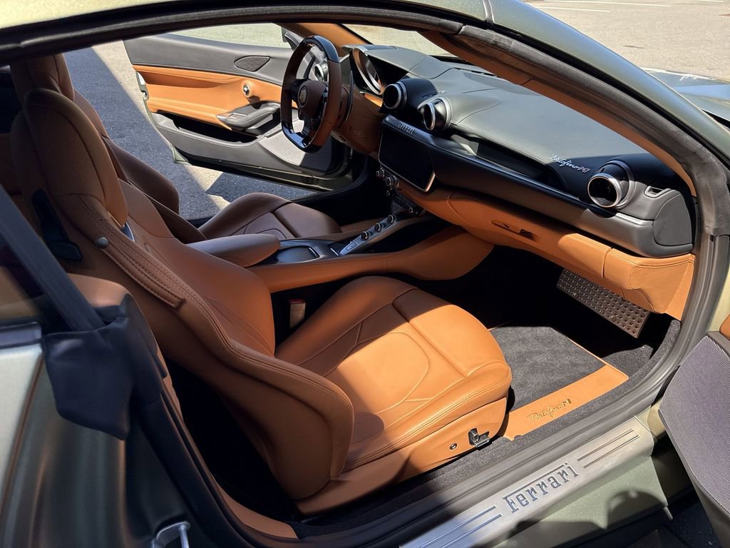 Certified 2023 Ferrari Portofino M RWD image 30