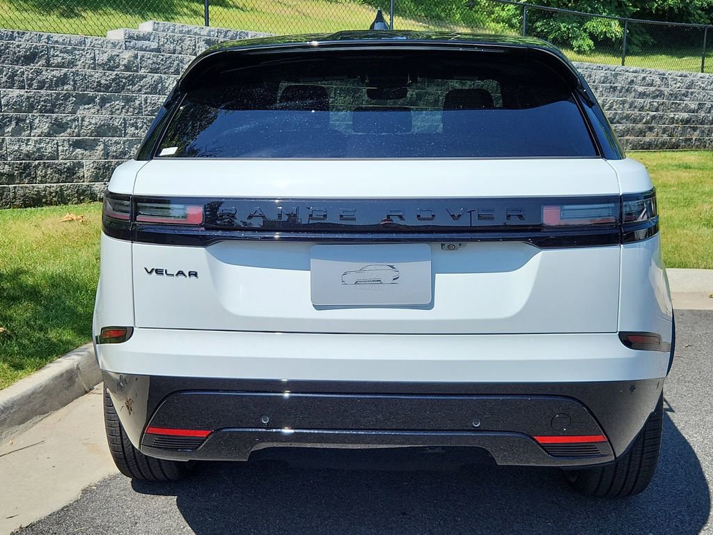 New 2026 Land Rover Range Rover Velar Dynamic SE image 7