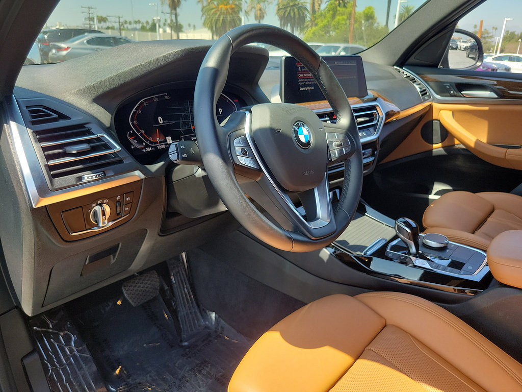 Used 2024 BMW X3 sDrive30i w/ Convenience Package RWD image 19