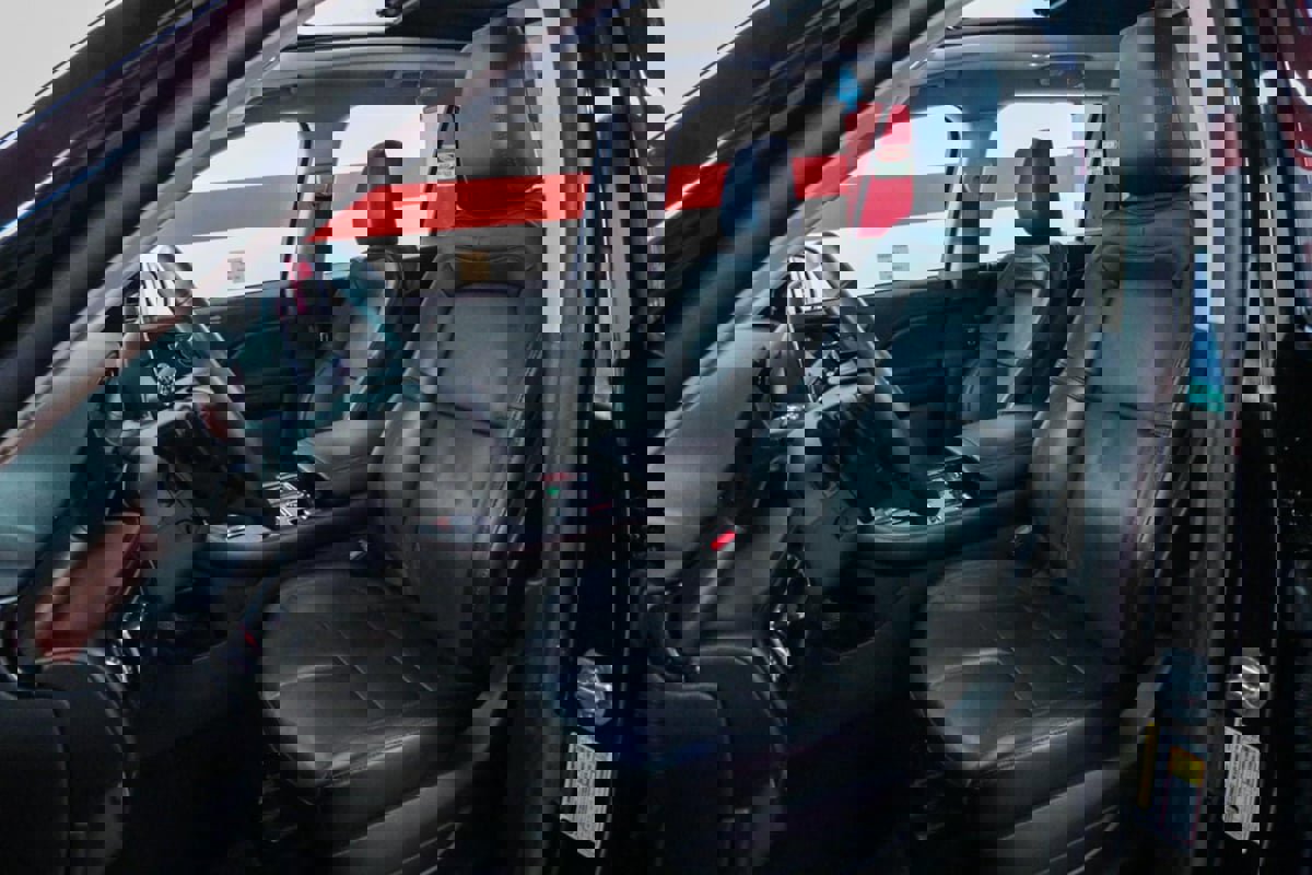 Used 2022 Lincoln Aviator Reserve w/ Equipment Group 201A image 10