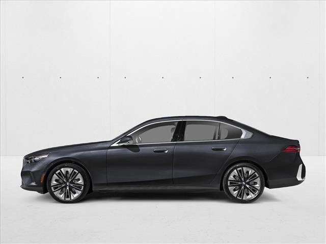 New 2025 BMW 540i xDrive w/ M Sport Package image 3