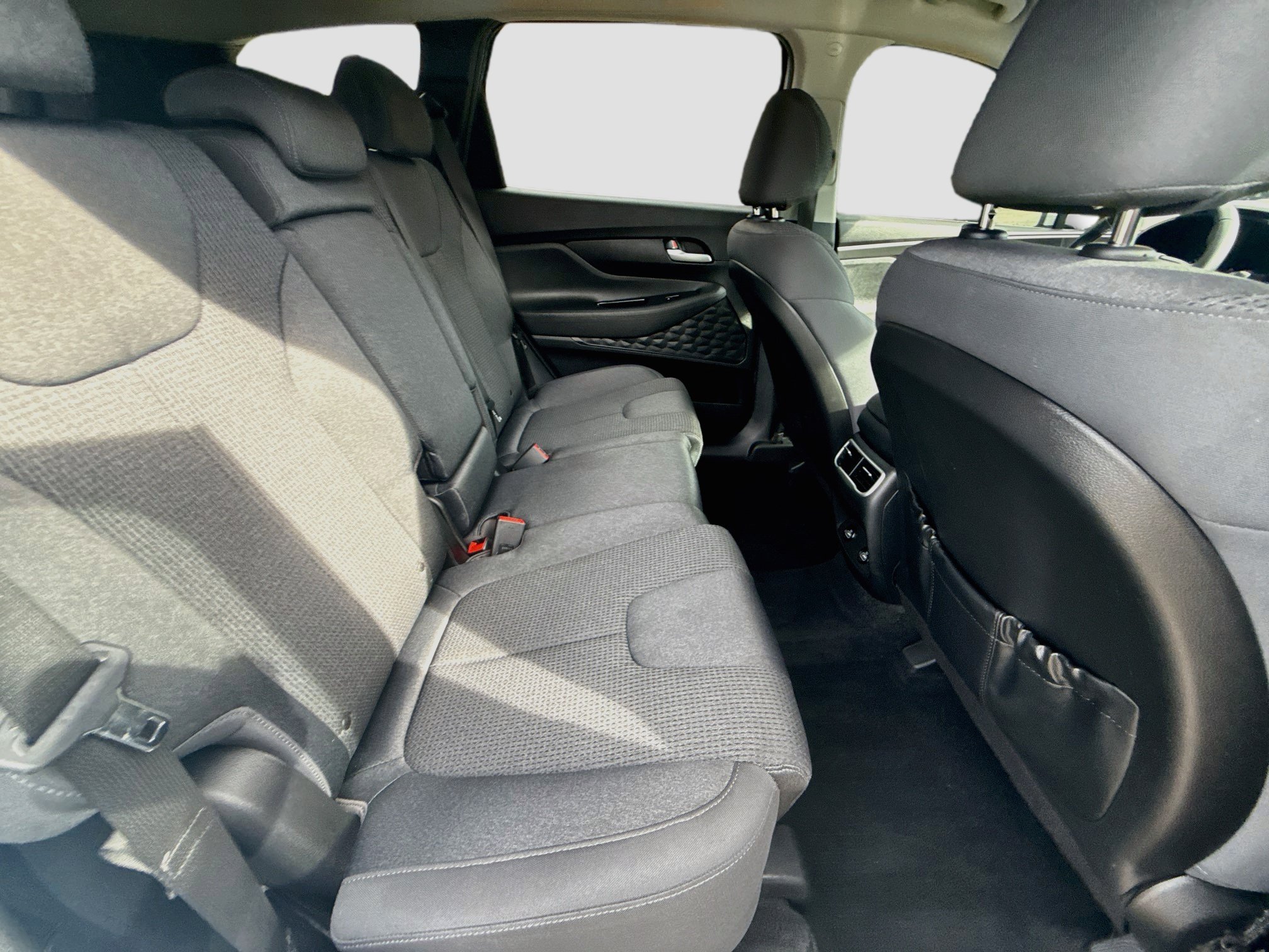 Used 2023 Hyundai Santa Fe SEL FWD image 26
