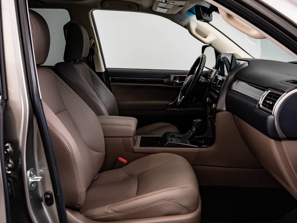 Certified 2023 Lexus GX 460 Premium w/ Accessory Package AWD/4WD image 26