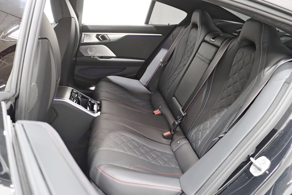 Used 2026 BMW M850i xDrive AWD/4WD image 37