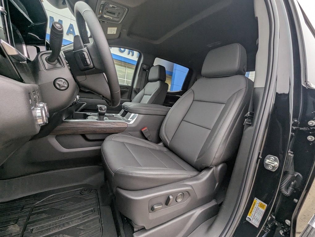 New 2026 GMC Sierra 1500 SLT w/ SLT Premium Package image 15