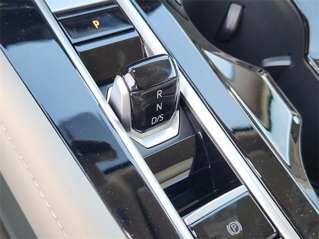 New 2026 Volkswagen Atlas SEL Premium R-Line image 19