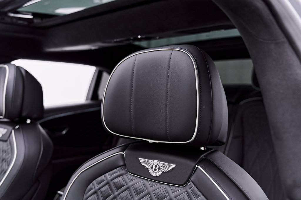 Used 2023 Bentley Flying Spur V8 AWD/4WD image 51