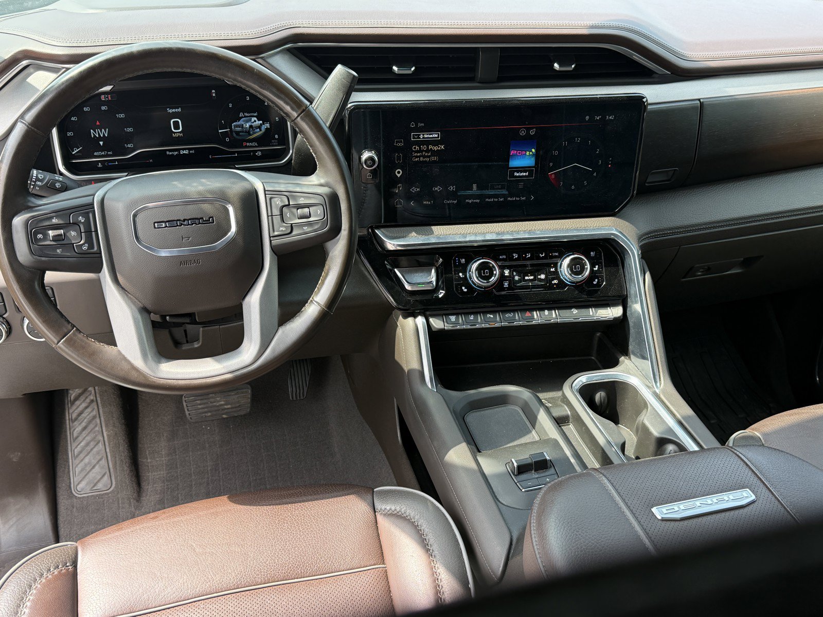 Used 2024 GMC Sierra 3500 Denali w/ Denali Reserve Package AWD/4WD image 23