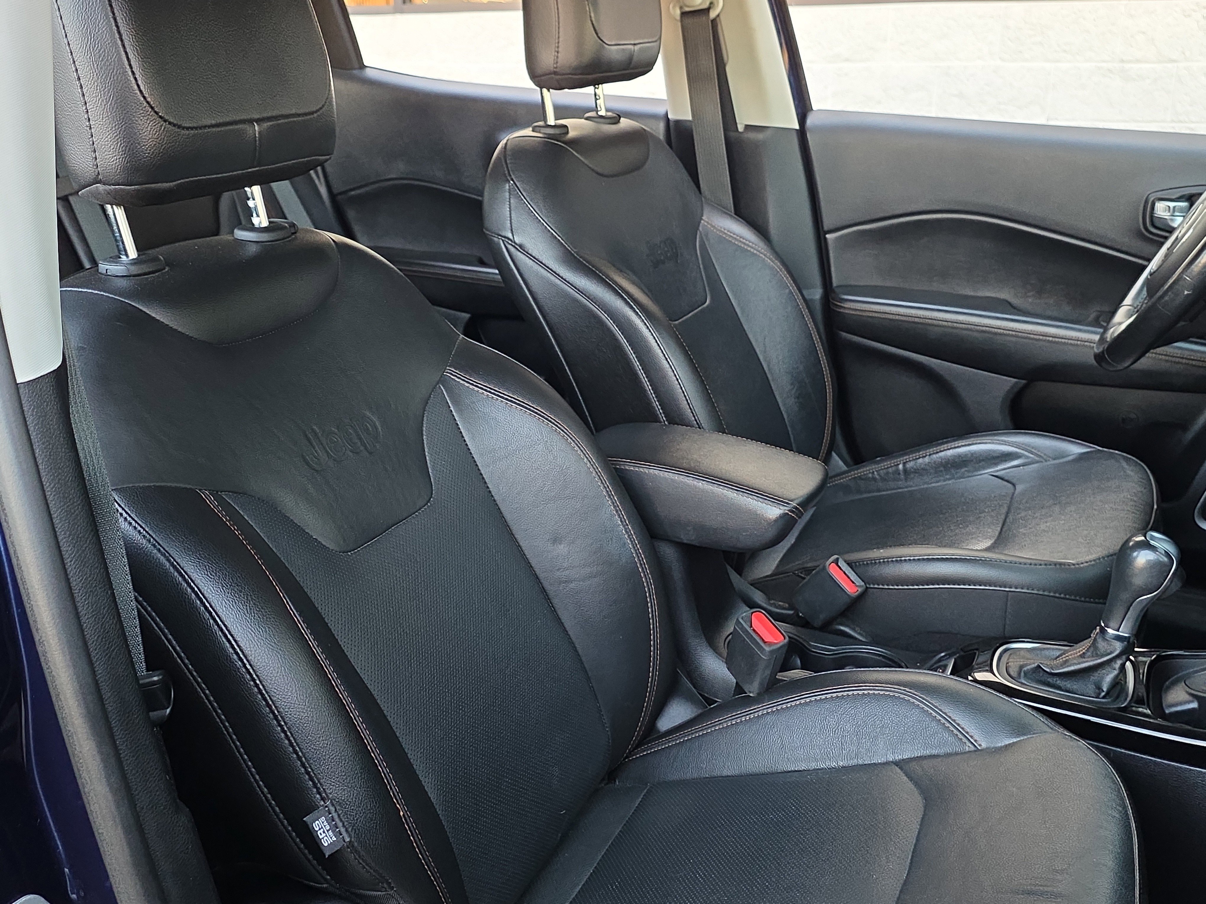 Used 2021 Jeep Compass Limited image 32