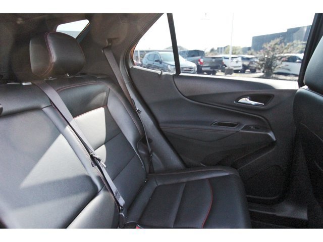 Used 2023 Chevrolet Equinox RS w/ RS Leather Package FWD image 12