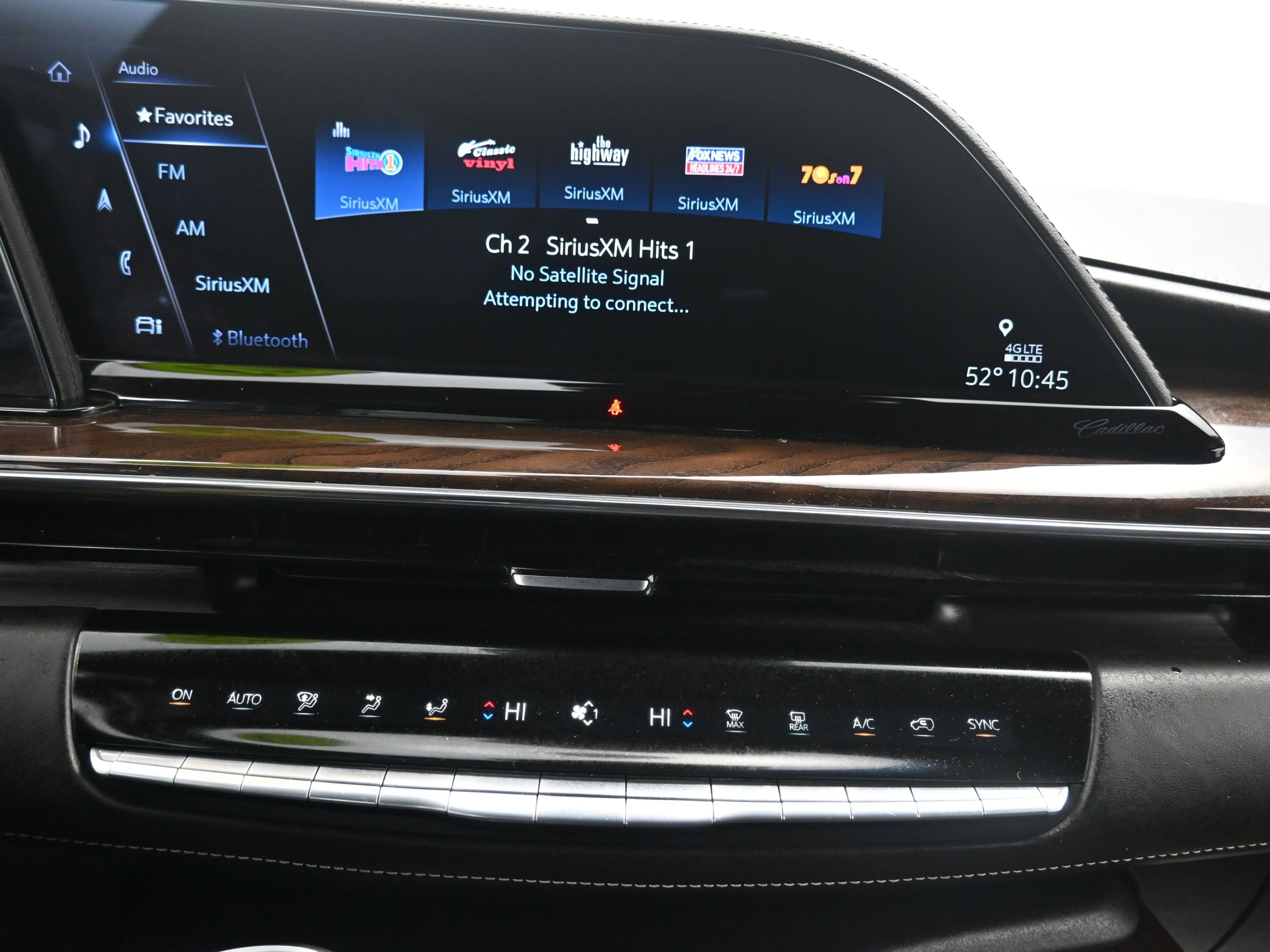 Used 2023 Cadillac Escalade ESV Sport Platinum image 21