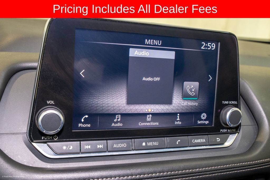 Used 2024 Nissan Rogue S FWD image 11