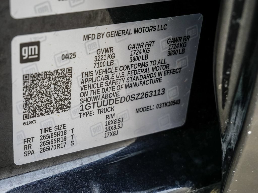 Used 2025 GMC Sierra 1500 SLT AWD/4WD image 35