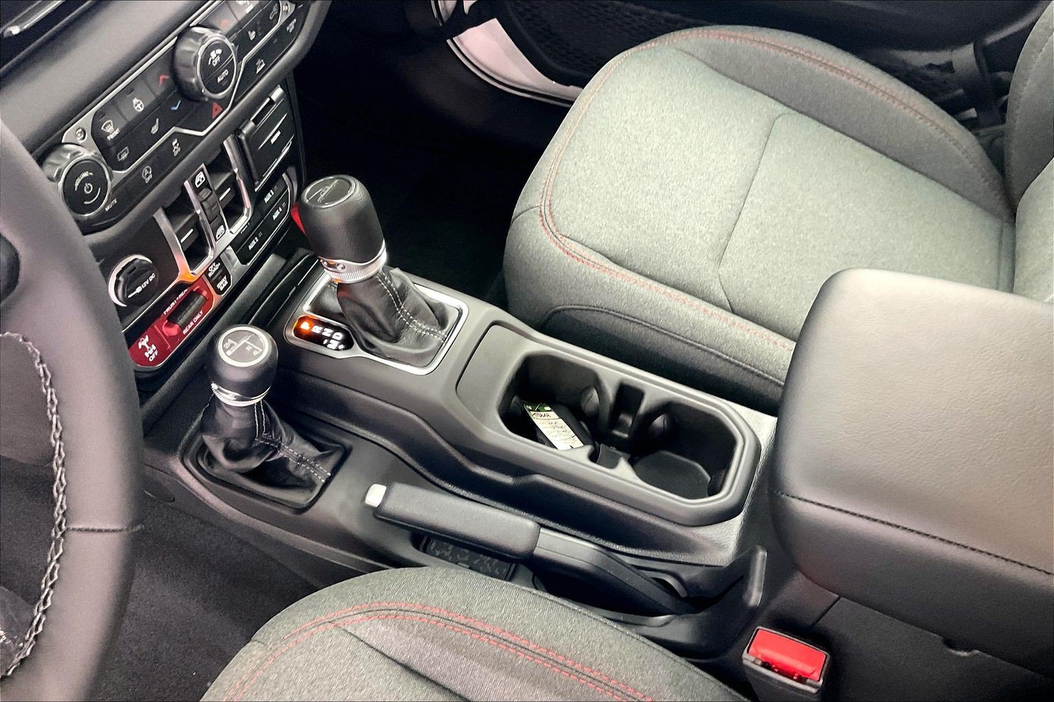 New 2026 Jeep Gladiator Rubicon AWD/4WD image 8