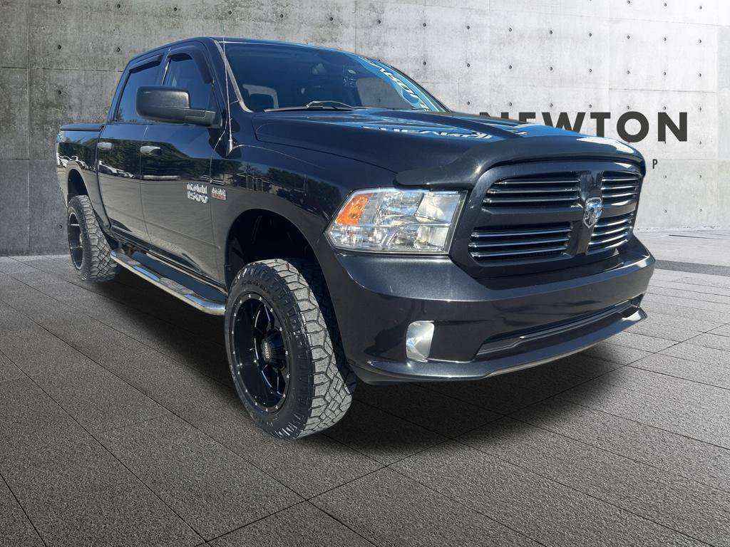 Used 2015 RAM 1500 Express AWD/4WD image 1