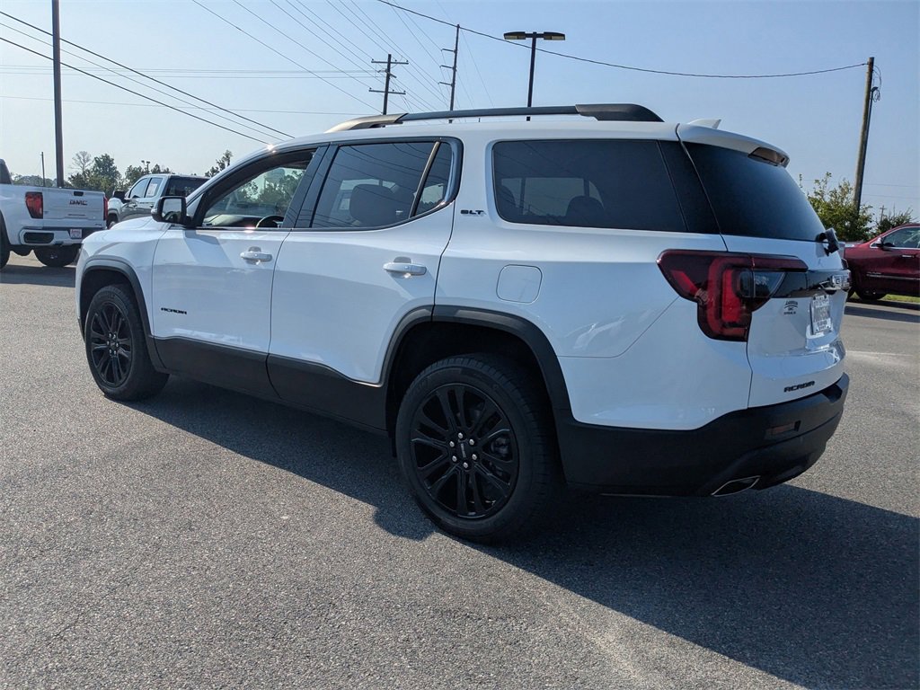 Used 2023 GMC Acadia SLT w/ Elevation Edition image 6