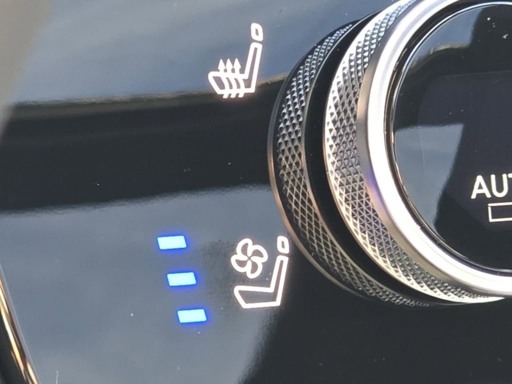 New 2026 INFINITI QX60 Sport w/ Dark Cargo Package image 8