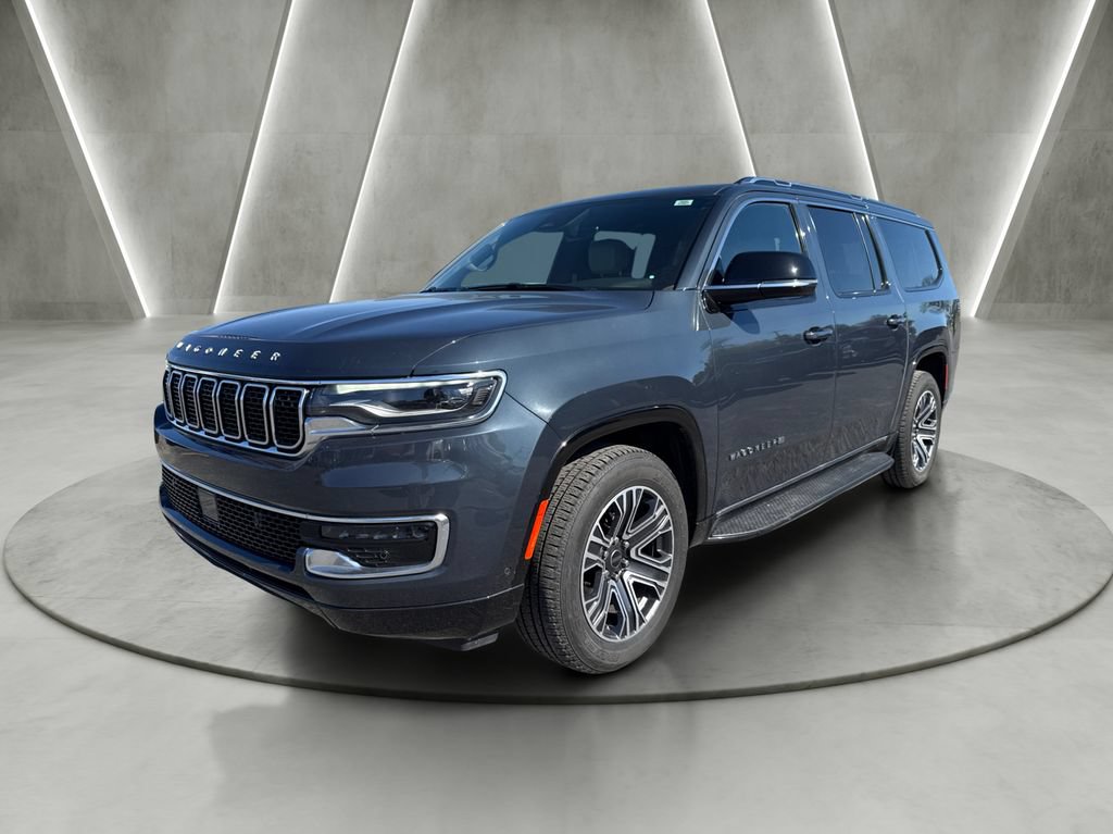 Used 2025 Jeep Wagoneer L 4WD image 3