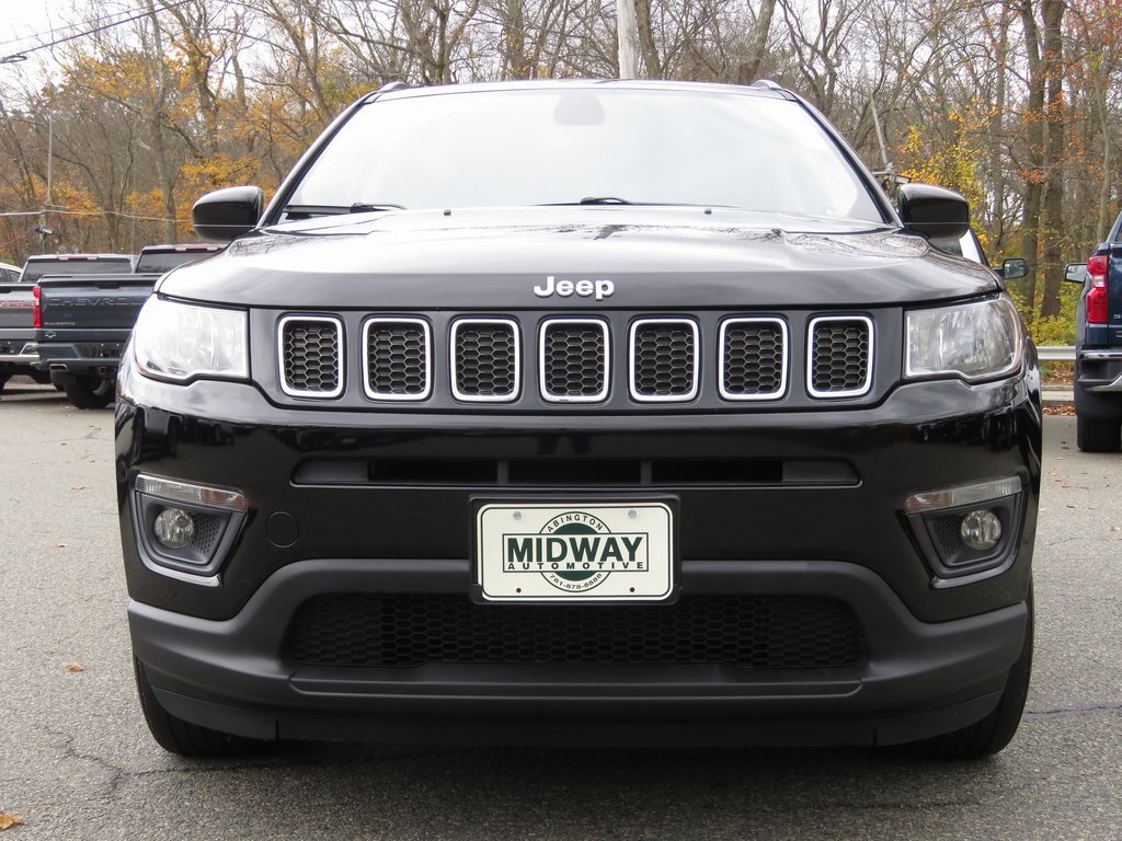 Used 2019 Jeep Compass Latitude image 3