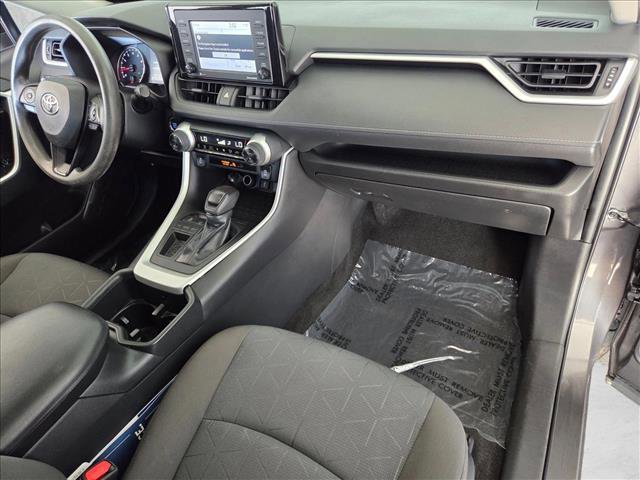 Used 2022 Toyota RAV4 XLE image 21