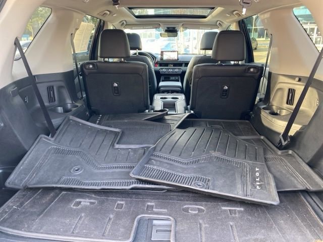 Used 2024 Honda Pilot Touring image 23