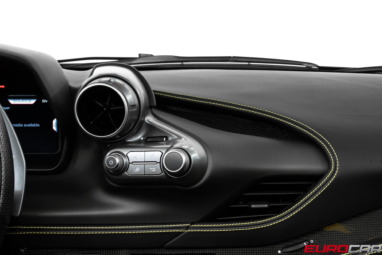 Used 2022 Ferrari F8 Tributo RWD image 34