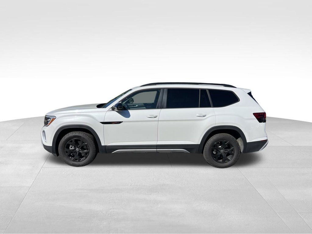 Used 2026 Volkswagen Atlas Peak Edition AWD/4WD image 4