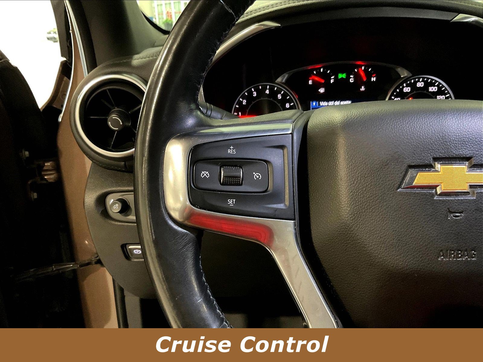 Used 2019 Chevrolet Blazer LT w/ LPO, Cargo Package FWD image 11