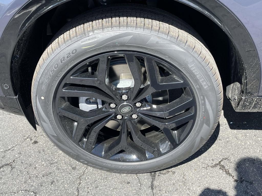 New 2026 Land Rover Discovery Sport Landmark image 12