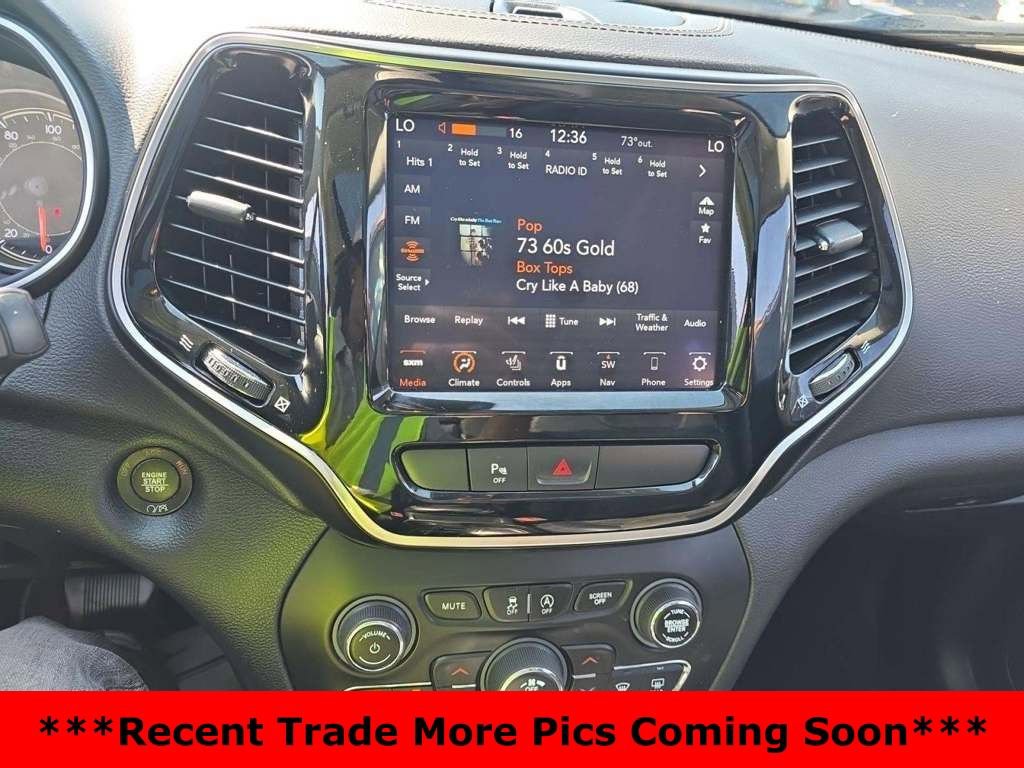 Used 2019 Jeep Cherokee Limited image 7