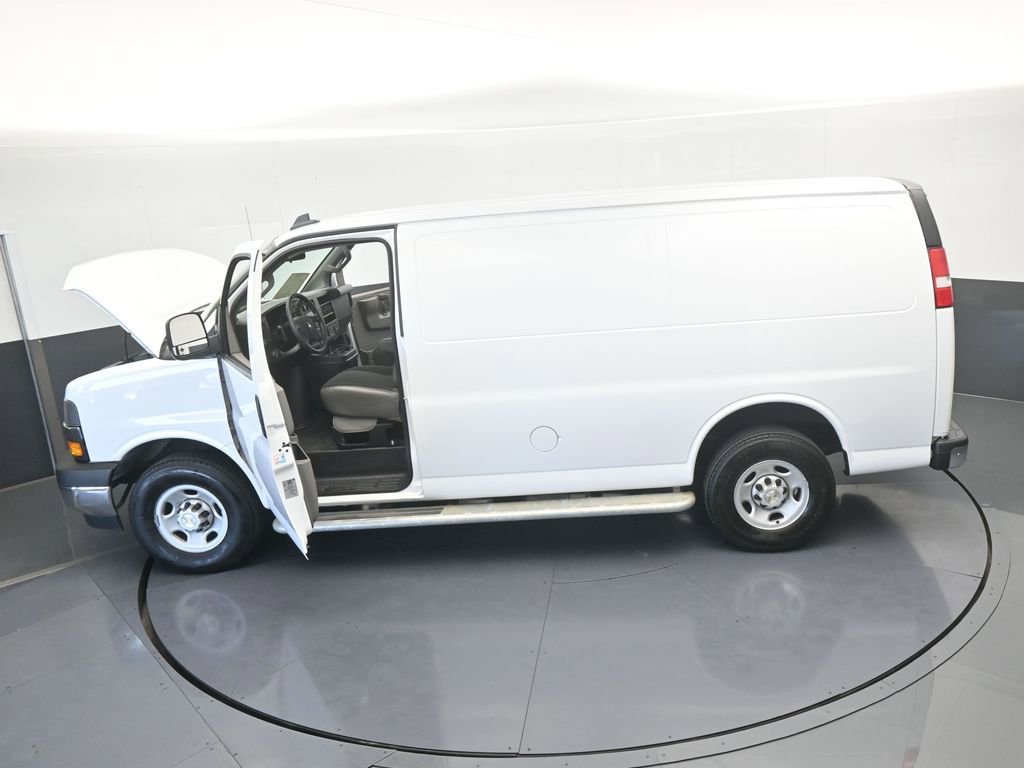 Used 2024 Chevrolet Express 2500 w/ Driver Convenience Package image 57