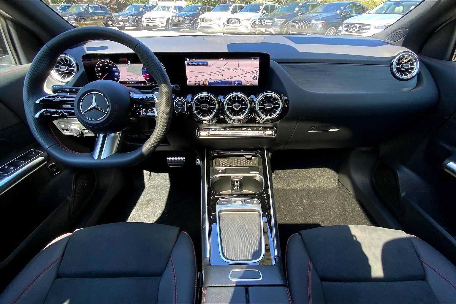 Used 2026 Mercedes-Benz GLA 250 4MATIC image 5
