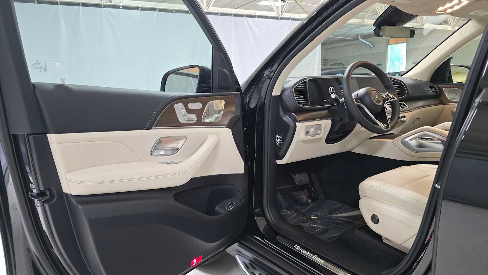 New 2026 Mercedes-Benz GLE 450 4MATIC image 19