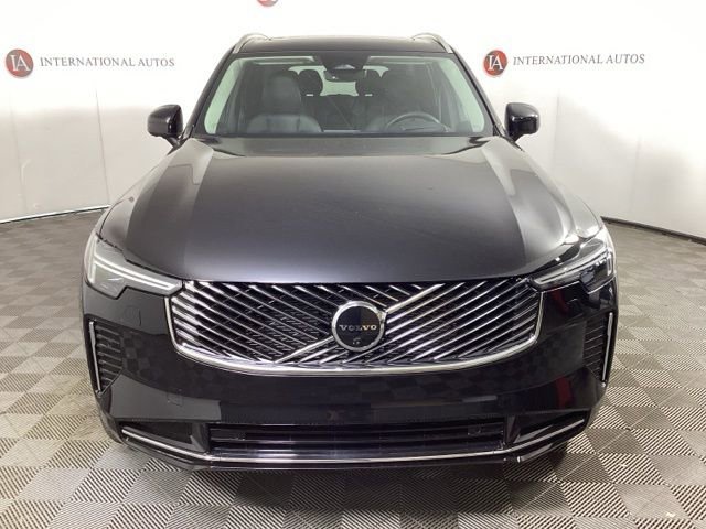 New 2026 Volvo XC90 B6 Ultra w/ Protection Package image 2