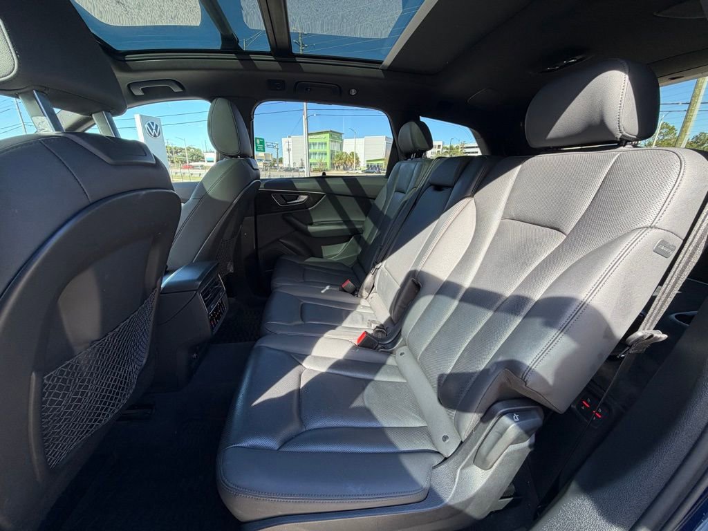 Used 2022 Audi Q7 2.0T Premium Plus w/ Premium Plus Package image 11