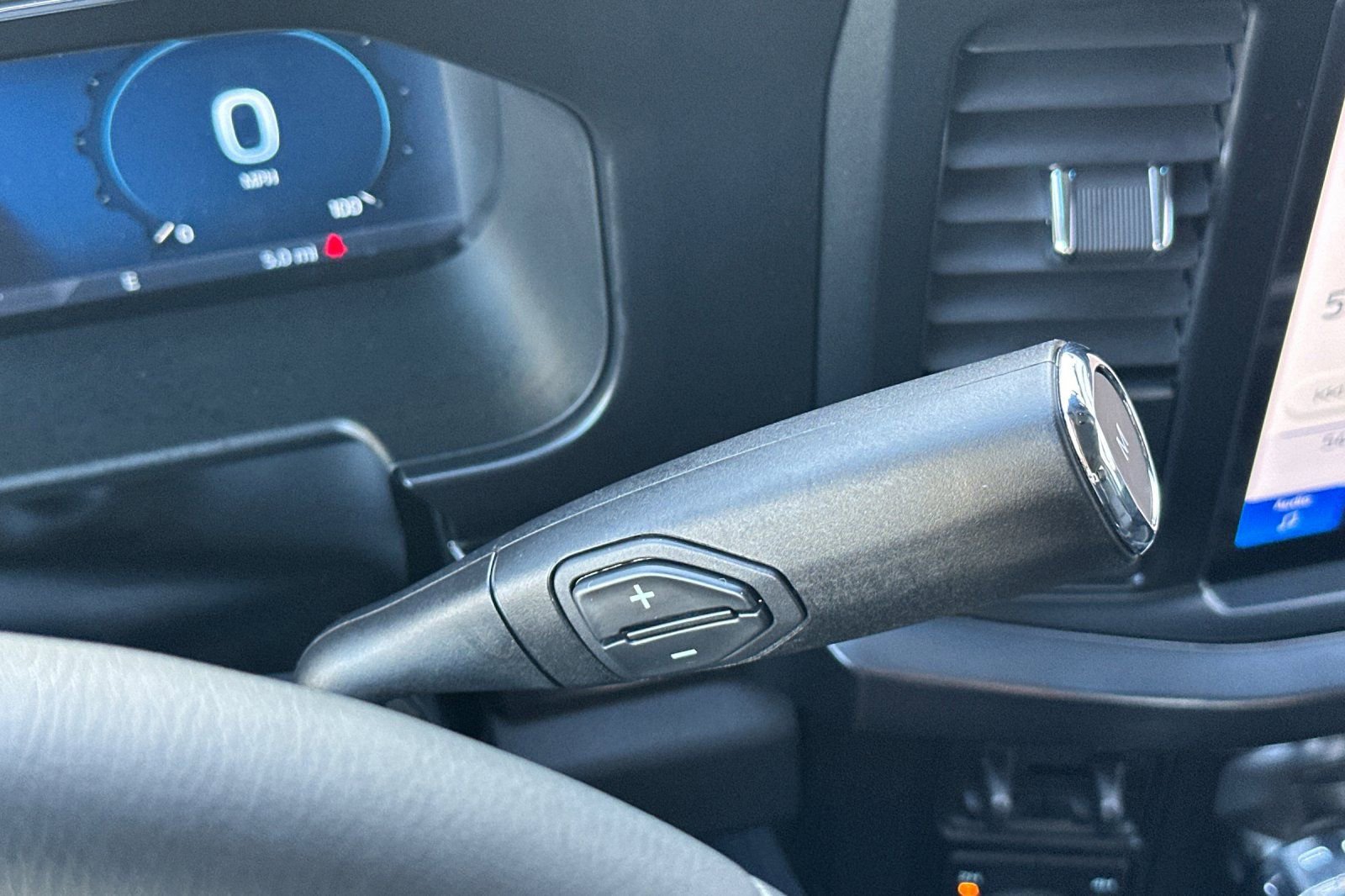 New 2026 Ford F350 Lariat w/ FX4 Off-Road Package image 21