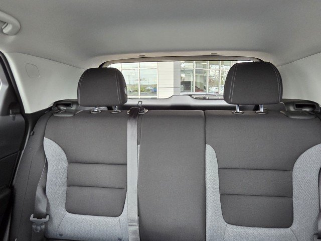 New 2026 Chevrolet TrailBlazer LT w/ LT Cold Weather Package FWD image 17