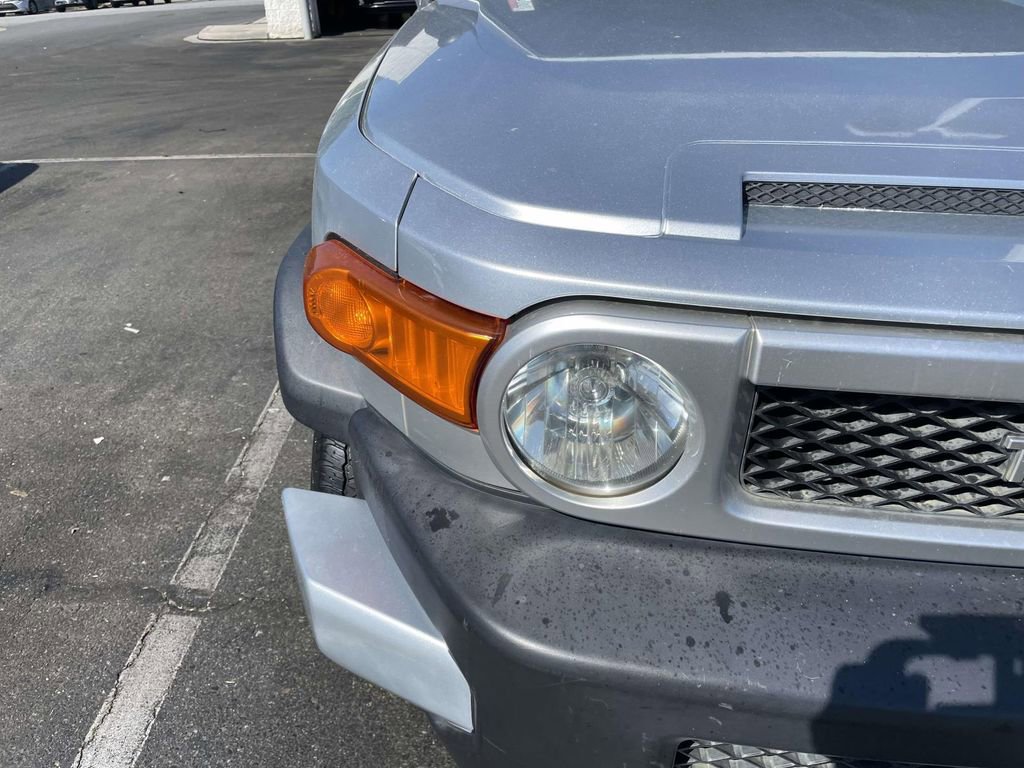 Used 2007 Toyota FJ Cruiser 4WD image 15