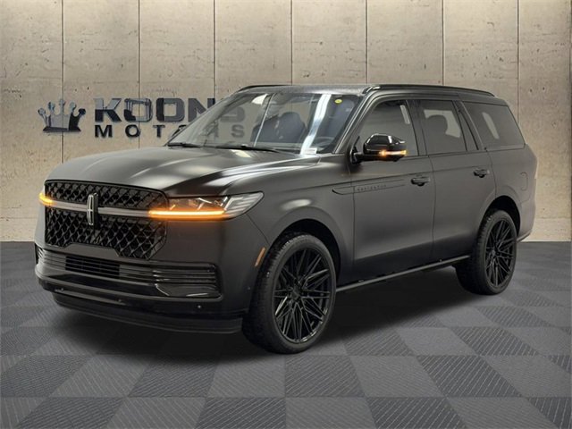 New 2025 Lincoln Navigator Black Label image 1
