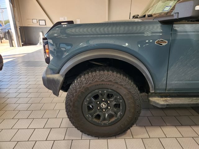 Used 2022 Ford Bronco 4-Door AWD/4WD image 3